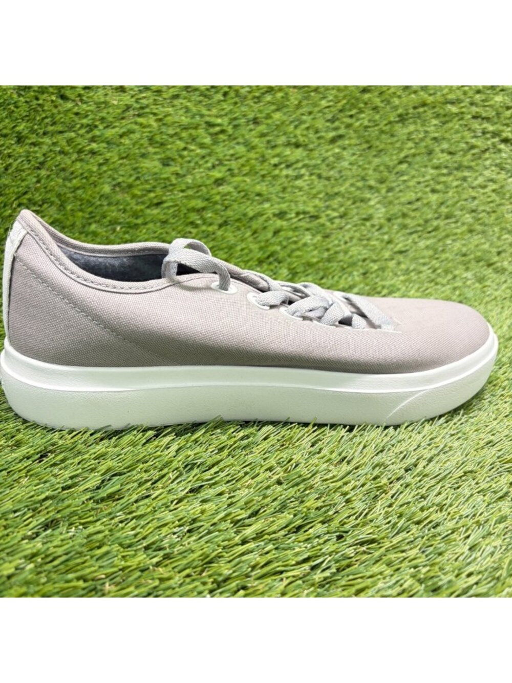 Allbirds Canvas Piper 2 Womens Size 10.5 Gray Athletic Running Shoes Sneakers